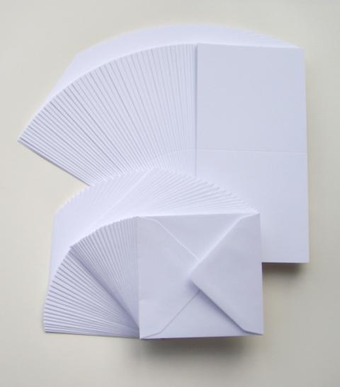 6'X6' WHITE CARDS AND ENVELOPES